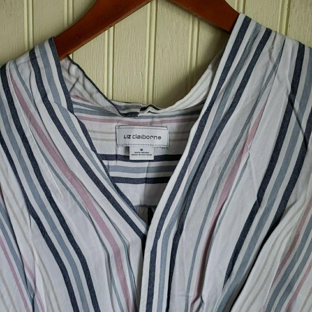 Liz Claiborne Blouse Womens Medium White Striped V Neck Sleeveless Twist Front